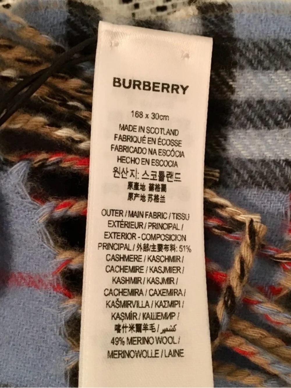 NWT Burberry vintage check to Giant check scarf - Picture 10 of 11